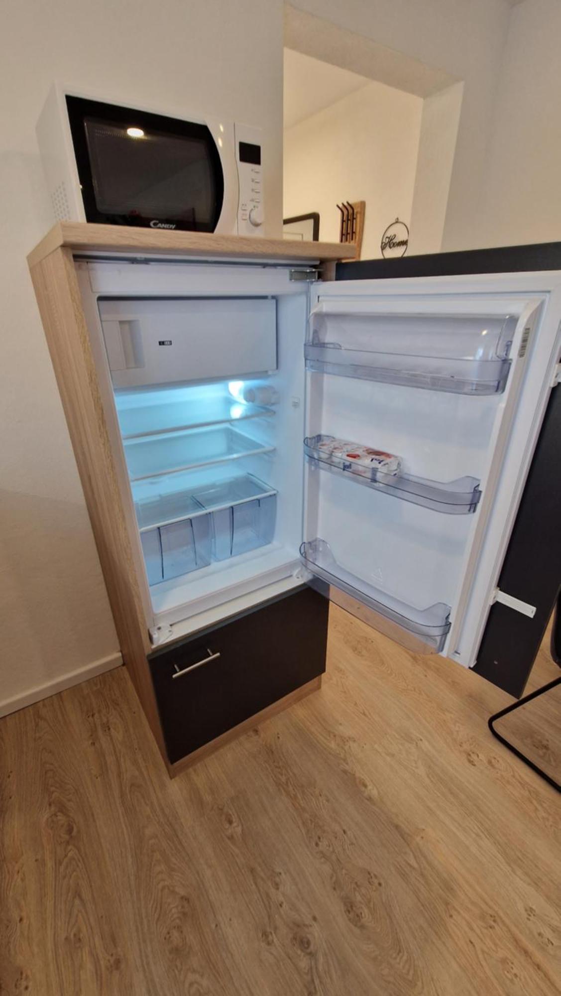 Appartment-Ferienwohnung Mit Kueche, Bad, Kostenlos Wlan, Modern Eingerichtet 罗丁 客房 照片