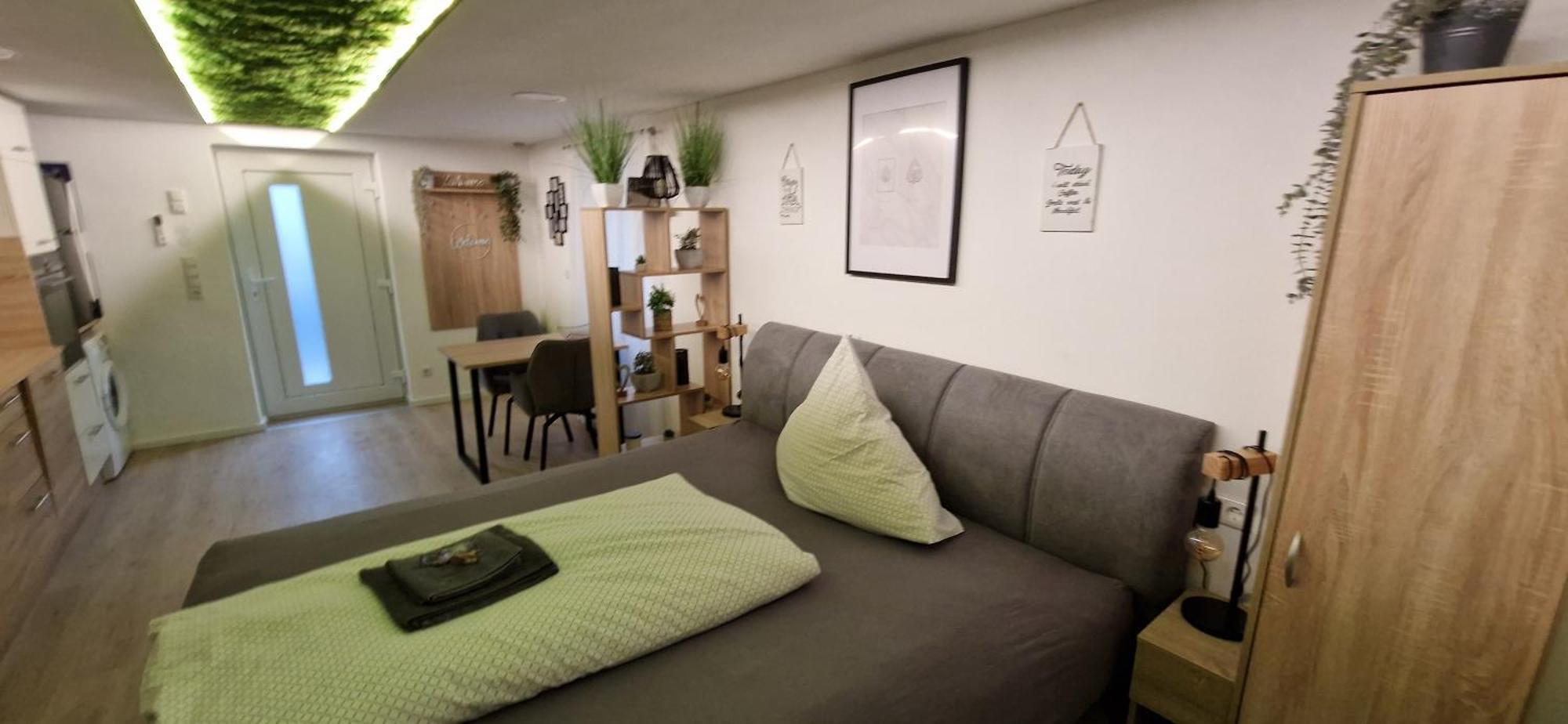Appartment-Ferienwohnung Mit Kueche, Bad, Kostenlos Wlan, Modern Eingerichtet 罗丁 外观 照片