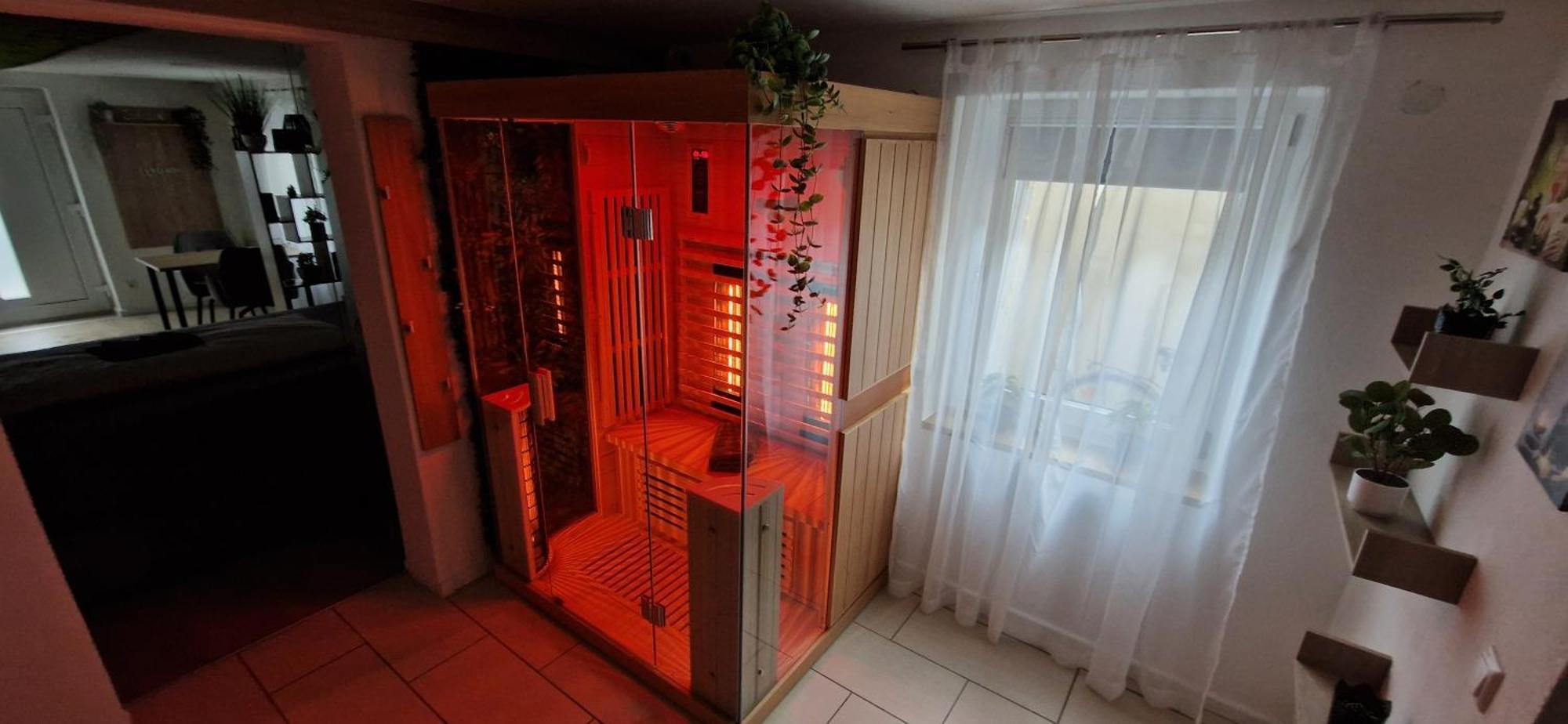 Appartment-Ferienwohnung Mit Kueche, Bad, Kostenlos Wlan, Modern Eingerichtet 罗丁 外观 照片